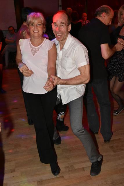 min 2018 03 23 intense party 090